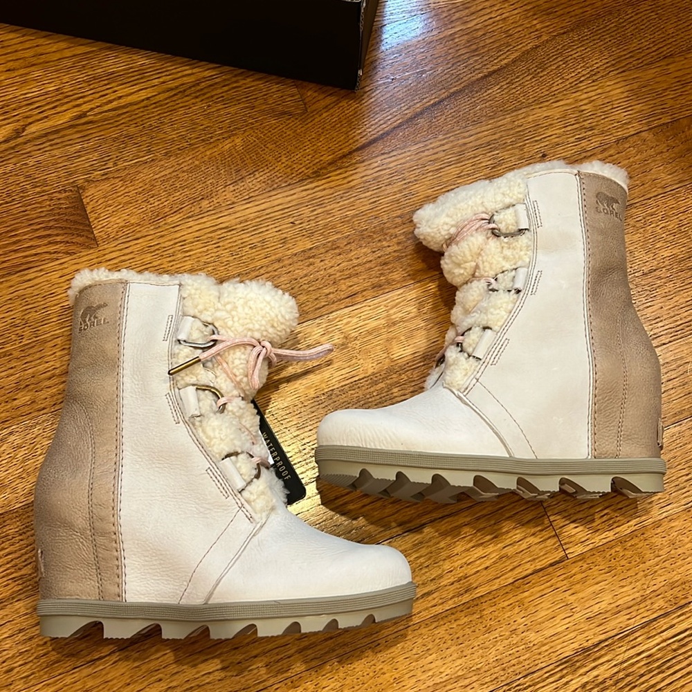 Brand new sorel boots